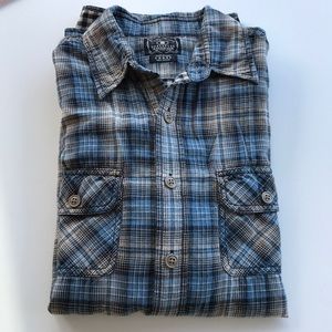 Lucky Brand long sleeve buttoned shirt. Size L